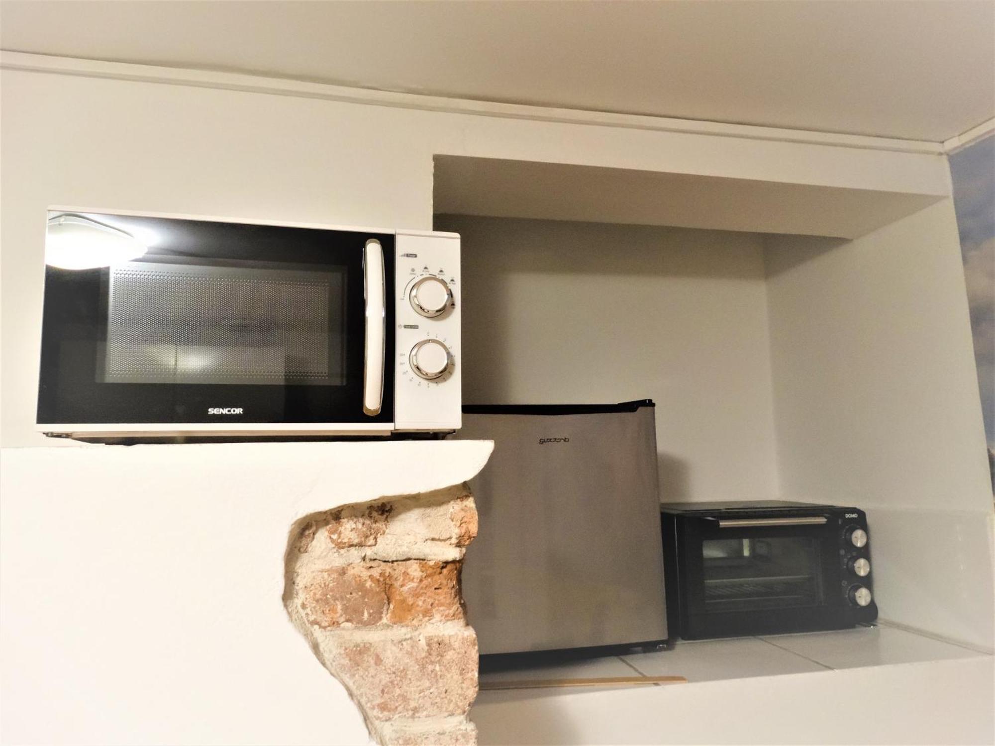 פראג Basic Underground Apartments Next To The Center - Best Tram Line, Cool Local Area מראה חיצוני תמונה