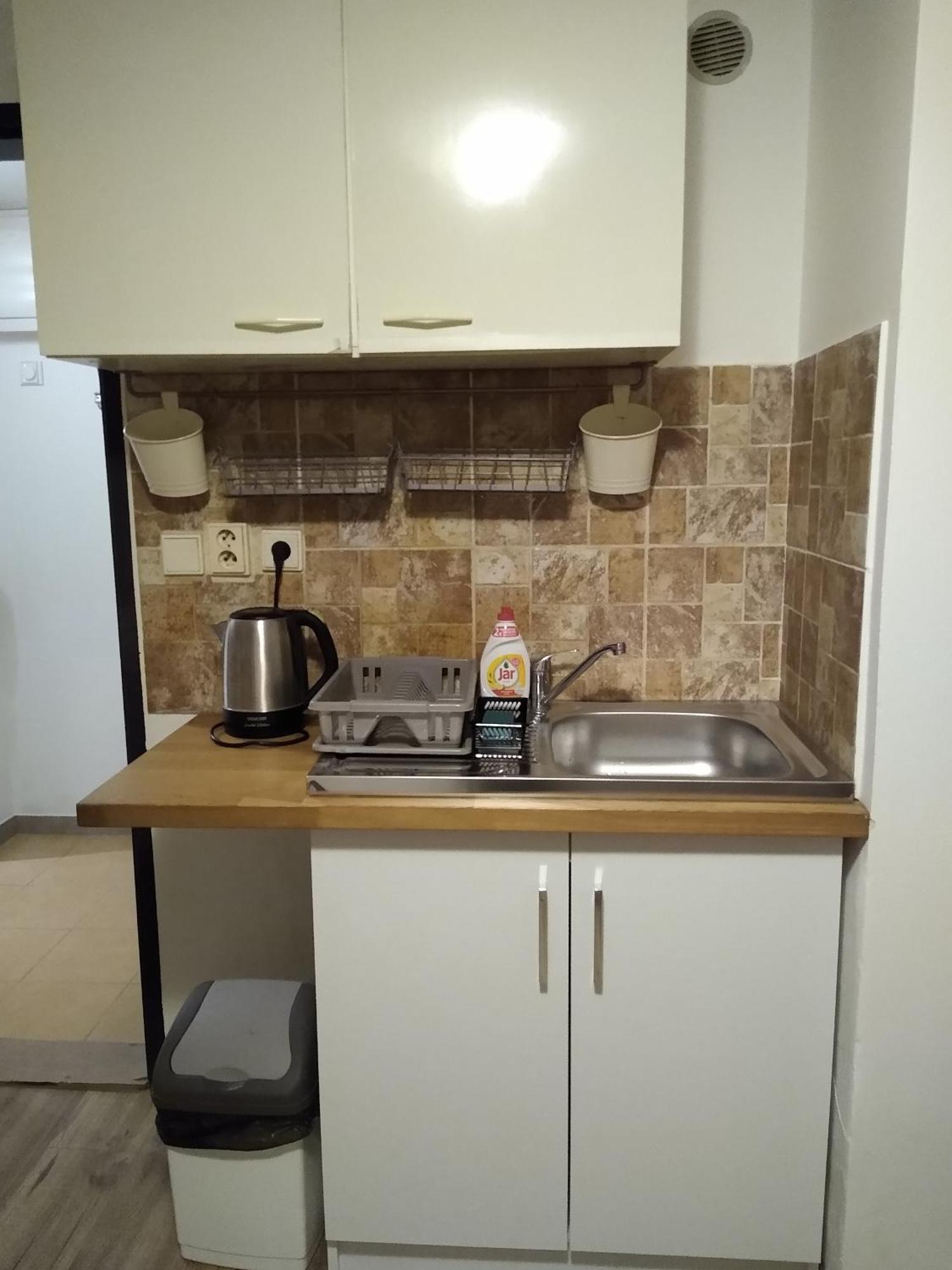 פראג Basic Underground Apartments Next To The Center - Best Tram Line, Cool Local Area מראה חיצוני תמונה